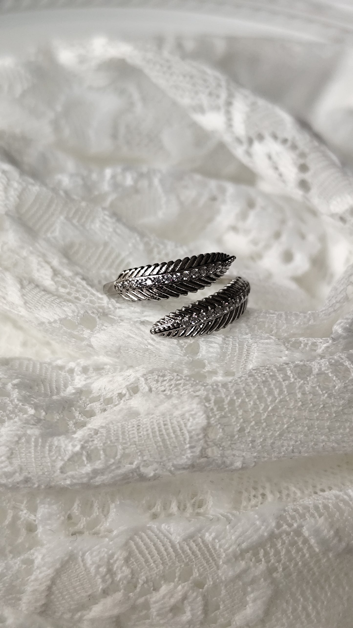 Onesize Leaf Ring
