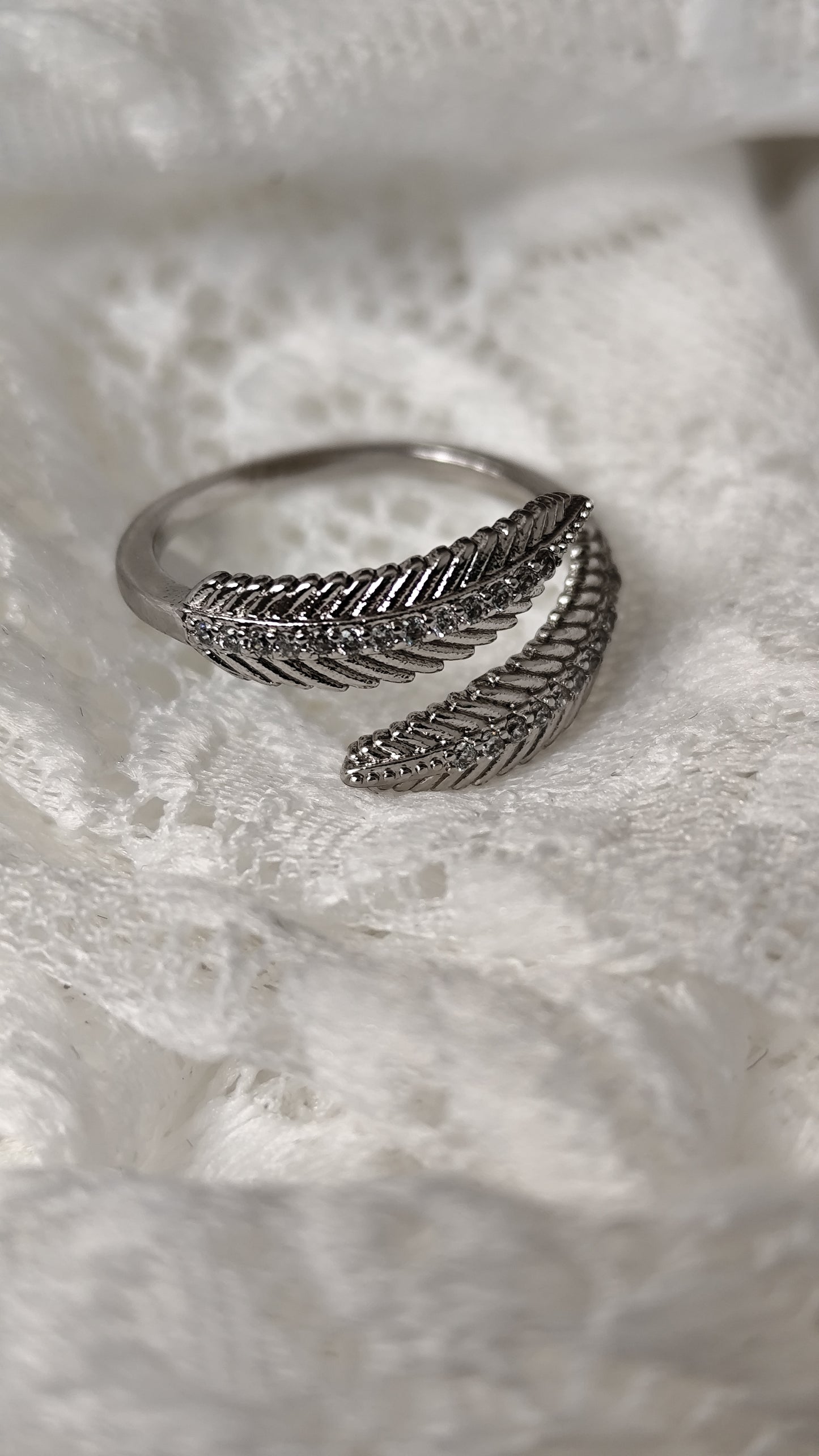 Onesize Leaf Ring