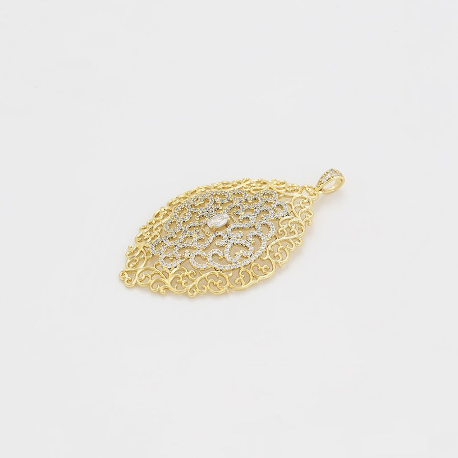 Elegant Pendant