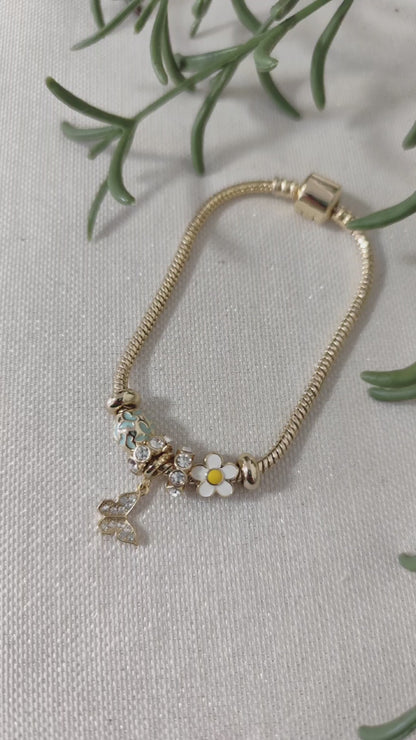 Flower With Mini Butterfly Bracelet