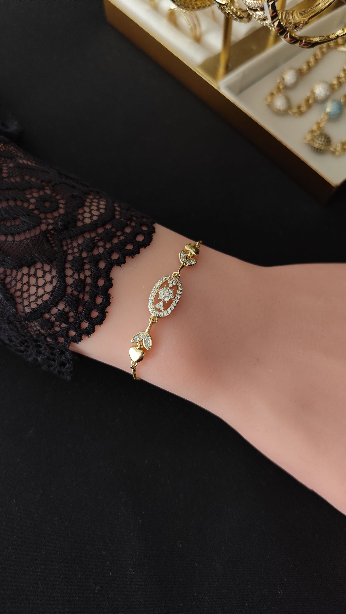 Sissy Bracelet