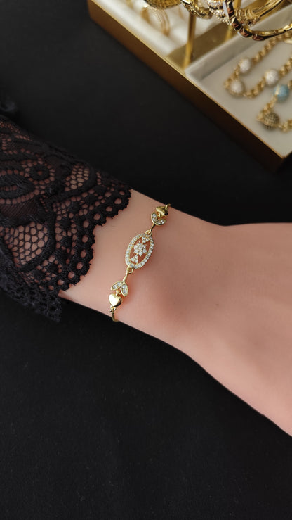 Sissy Bracelet