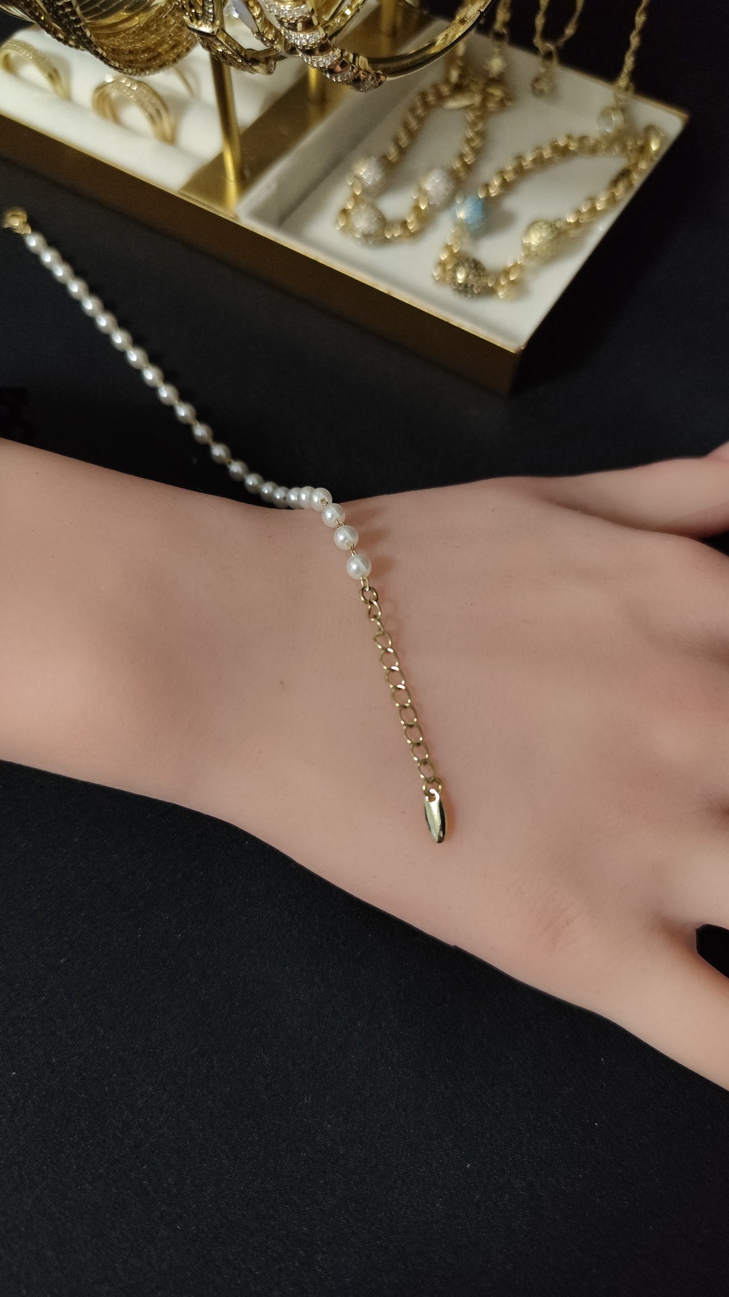 İnci Bracelet