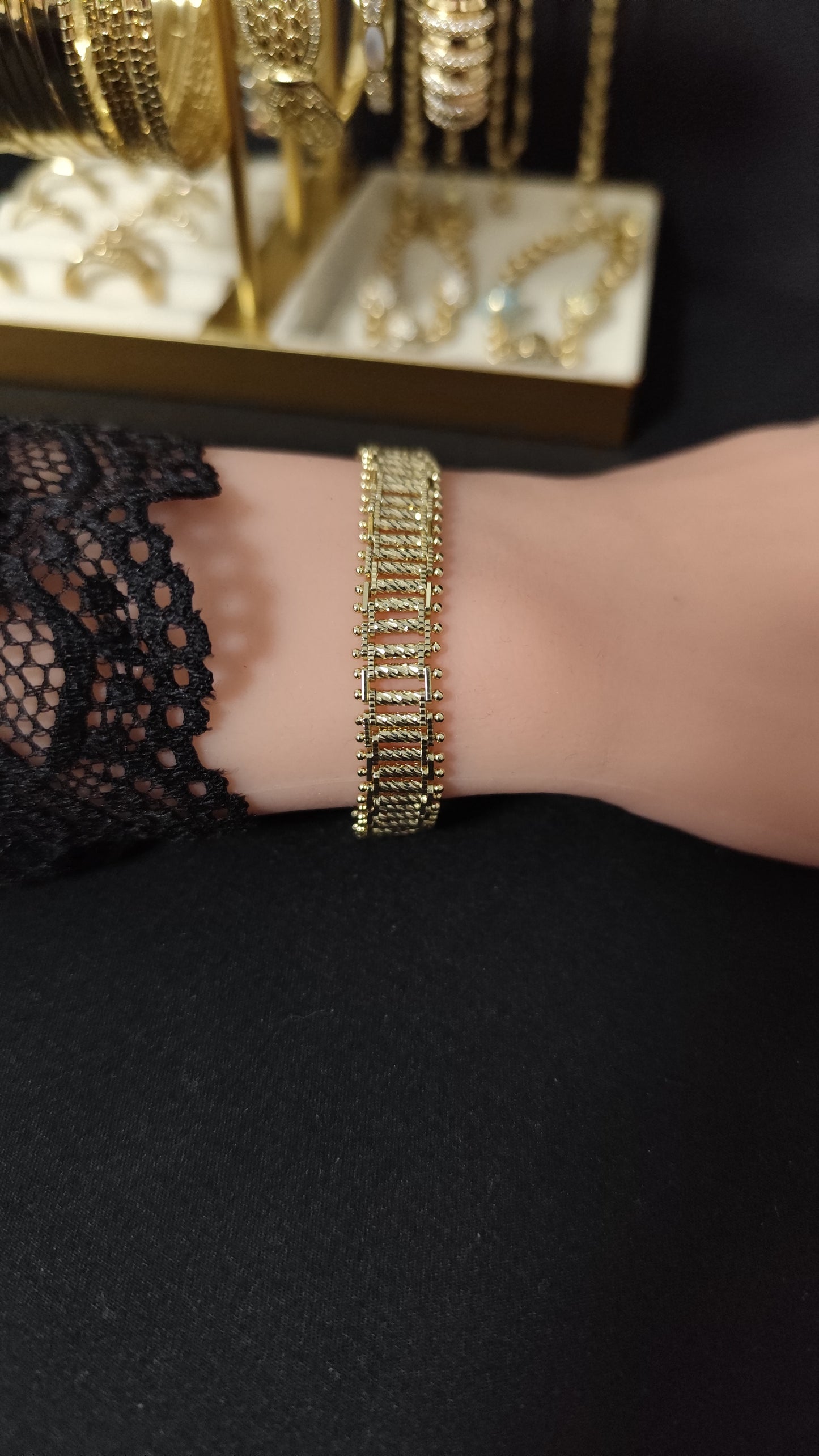 Lily Bracelet