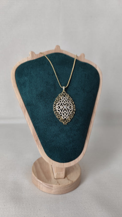 Elegant Pendant