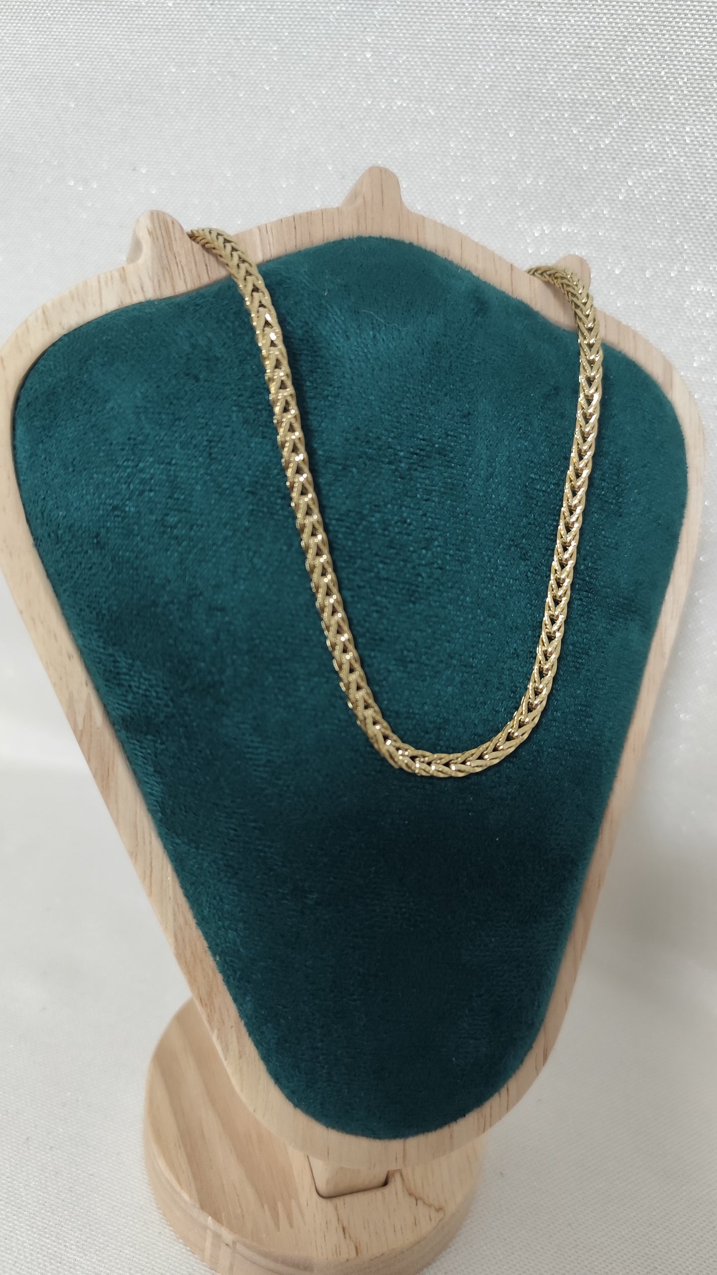 Bella Necklace