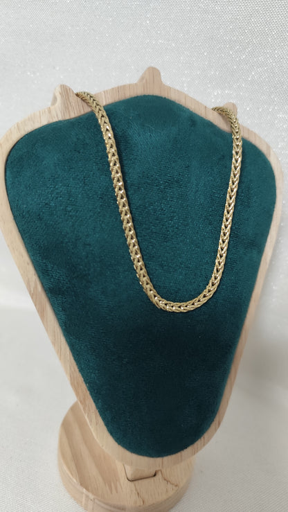 Bella Necklace