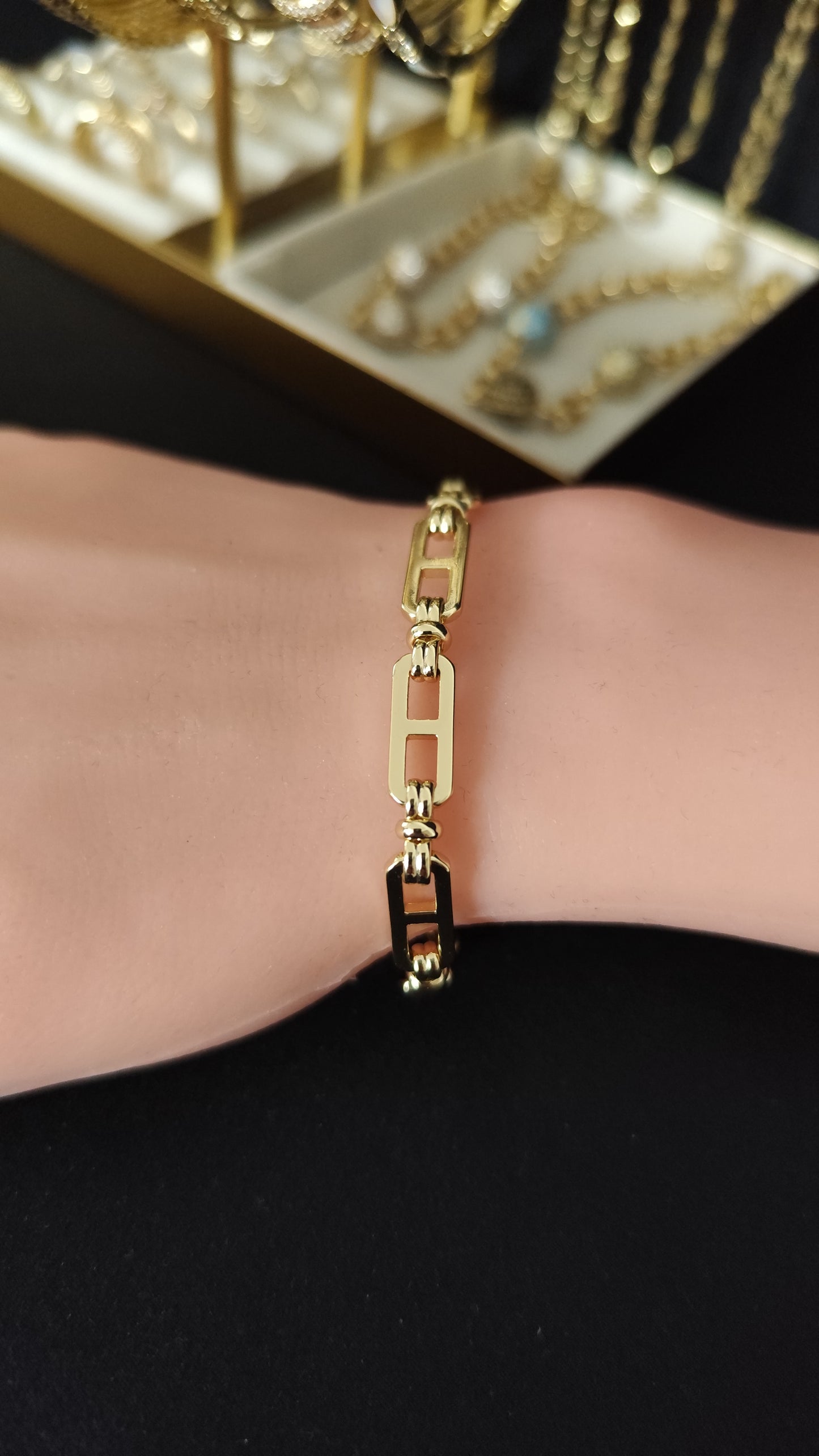 Ece Bracelet