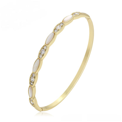 Nill Bangle