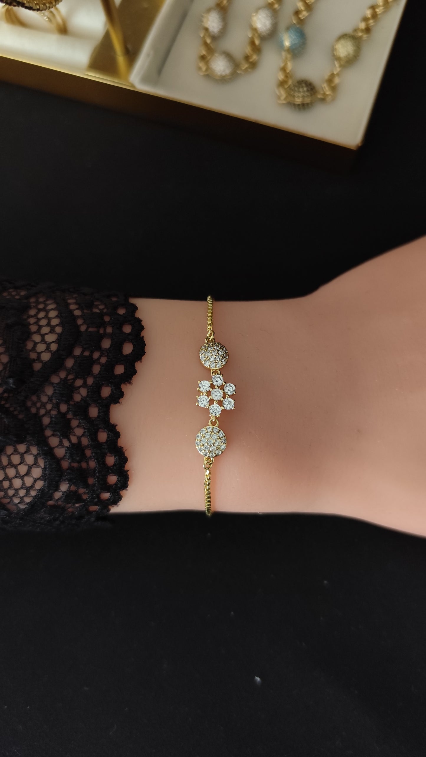 Lady Bracelet
