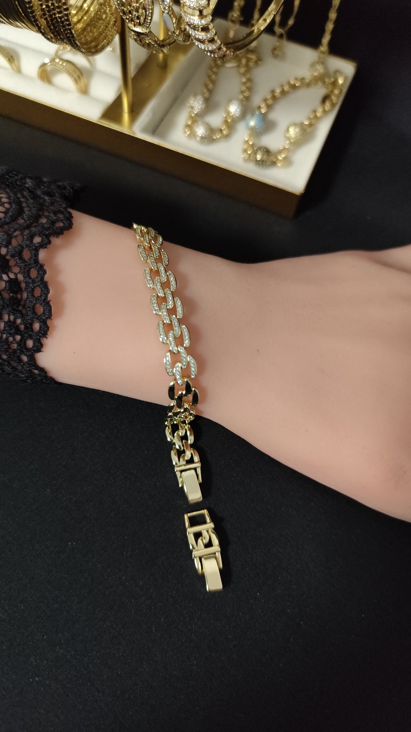 Dinara Bracelet