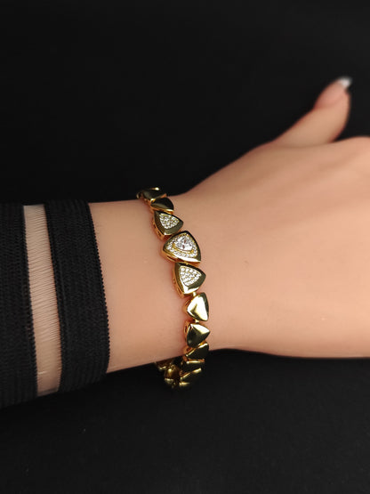 Triangel Bracelet