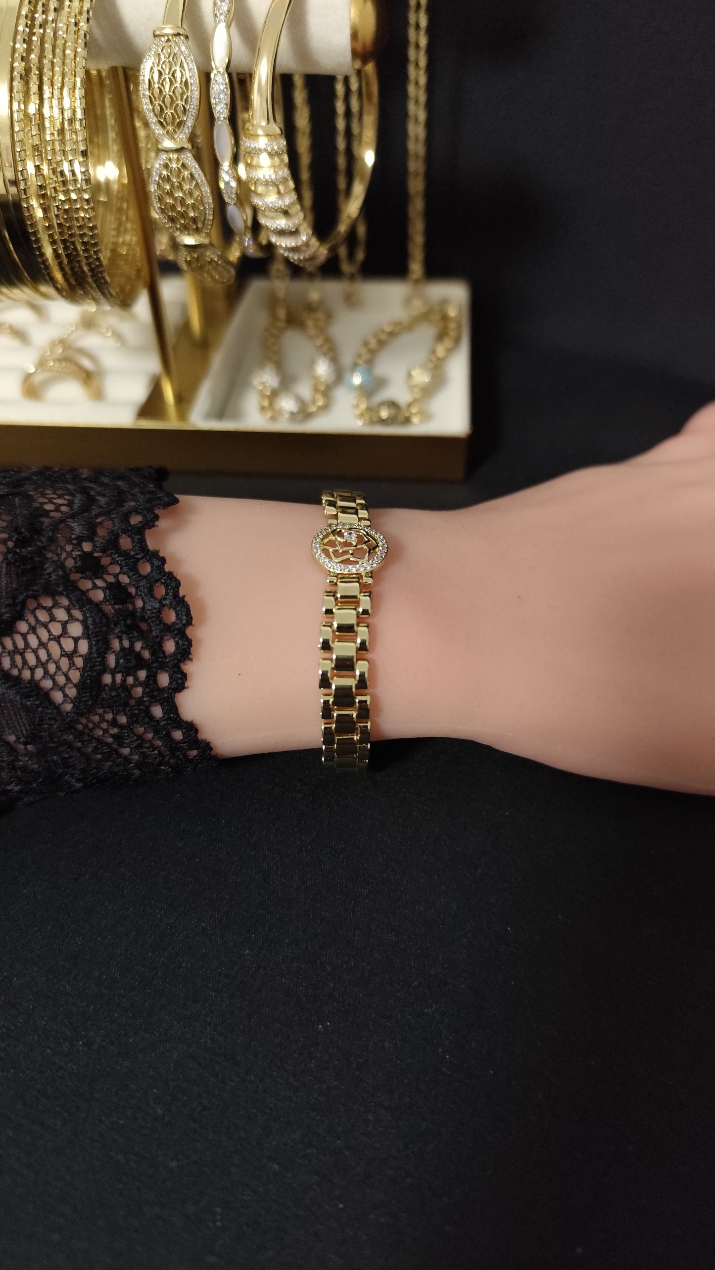 Rose Bracelet