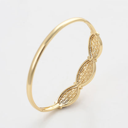 Ada Bangle