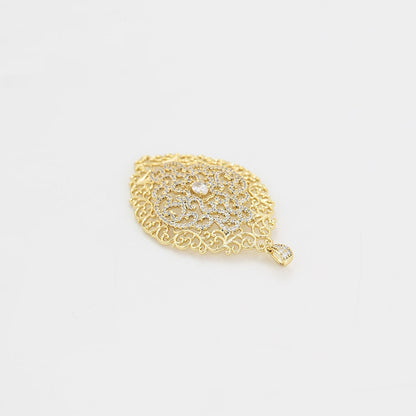 Elegant Pendant