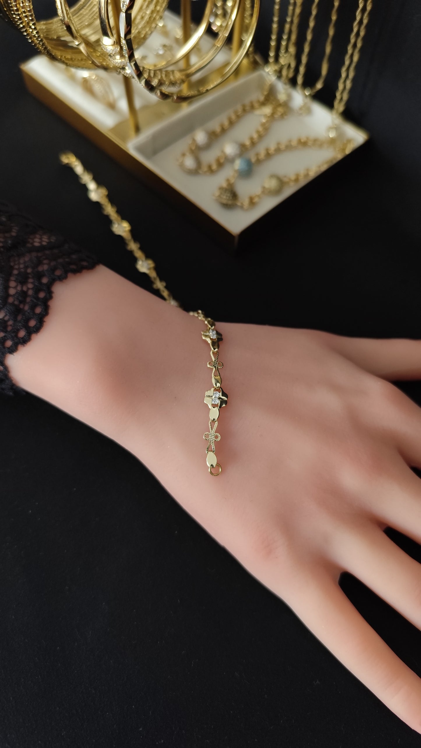Sierre Bracelet