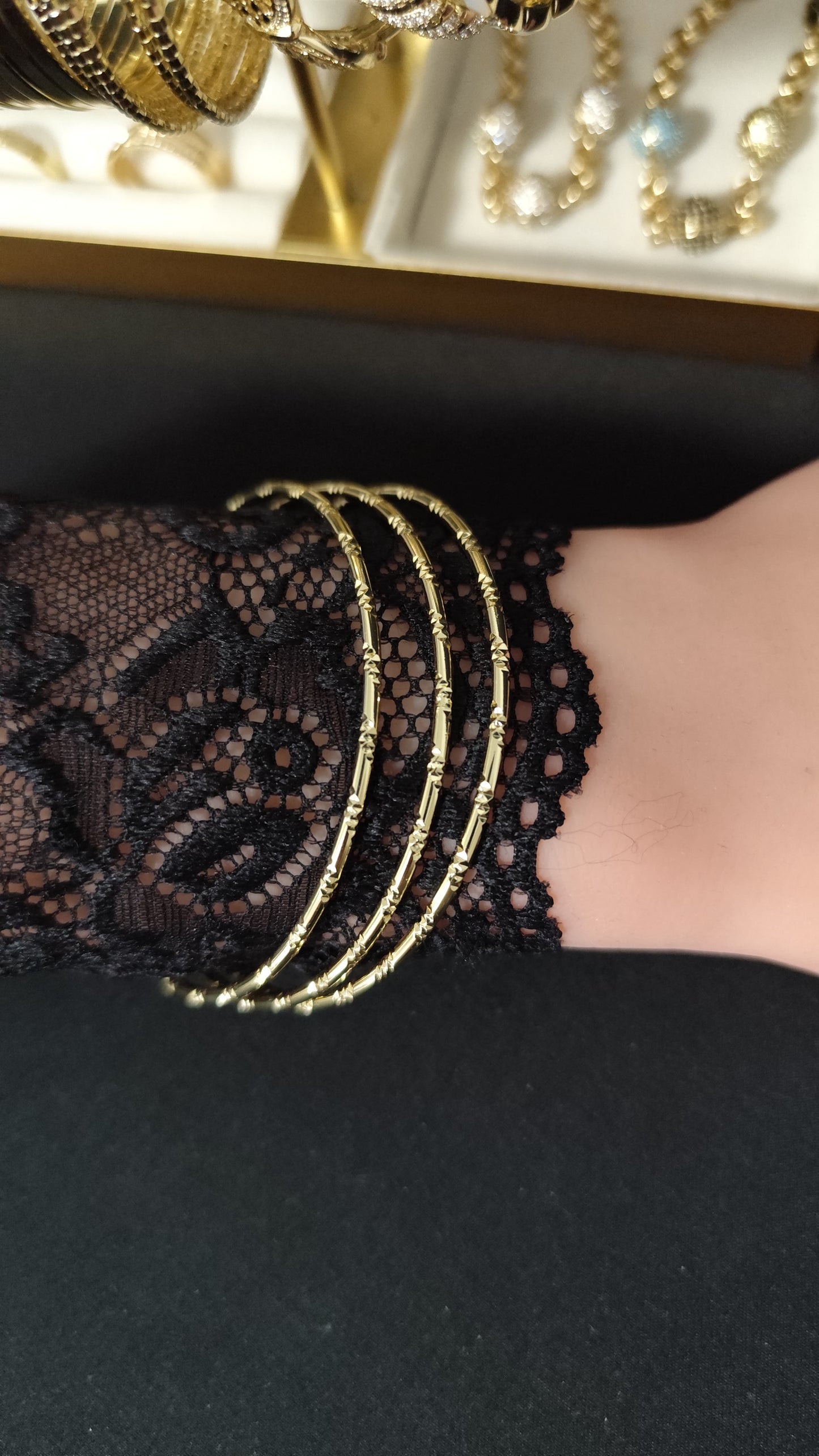 Patterned Ajda Bangles