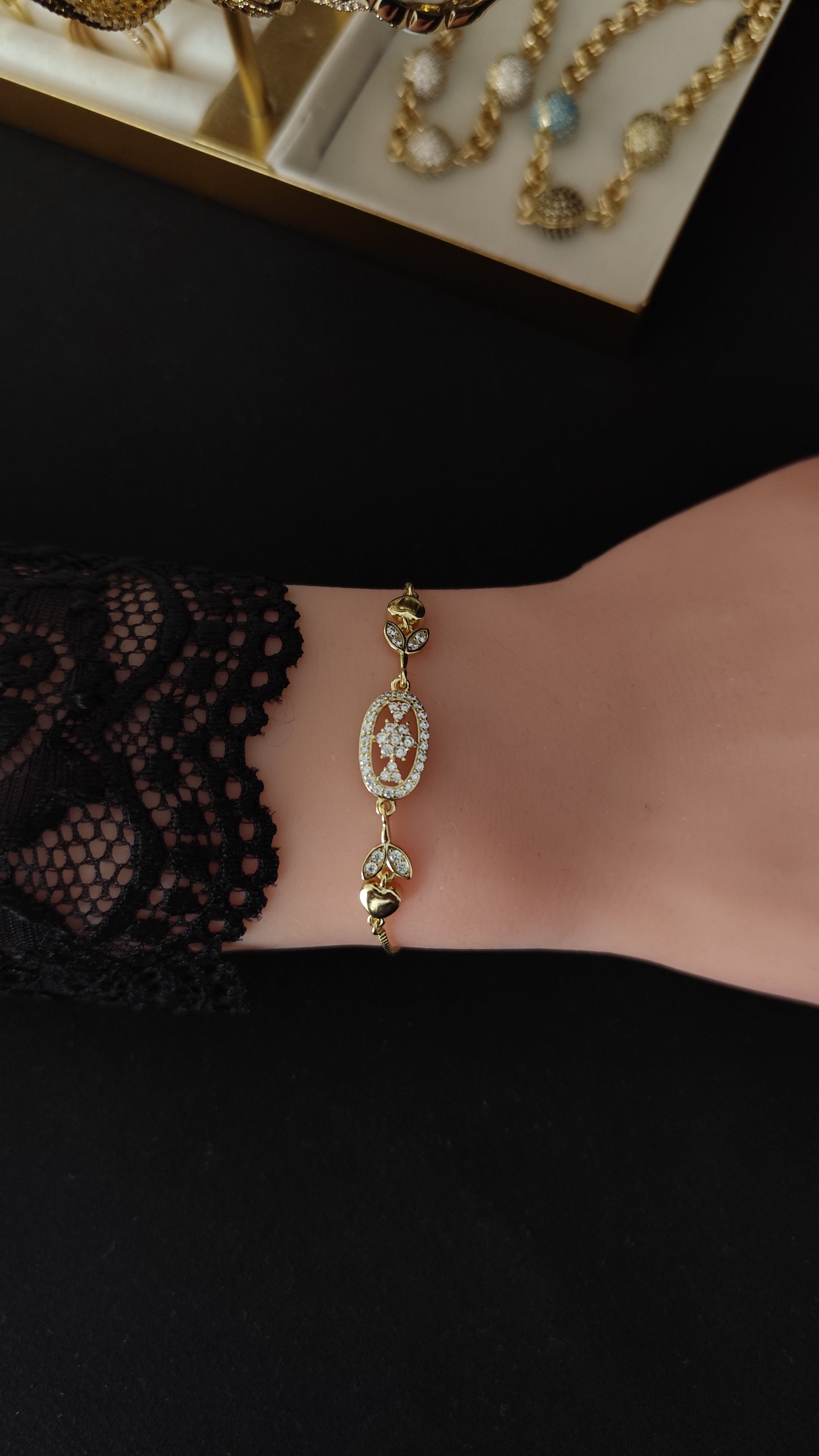 Sissy Bracelet