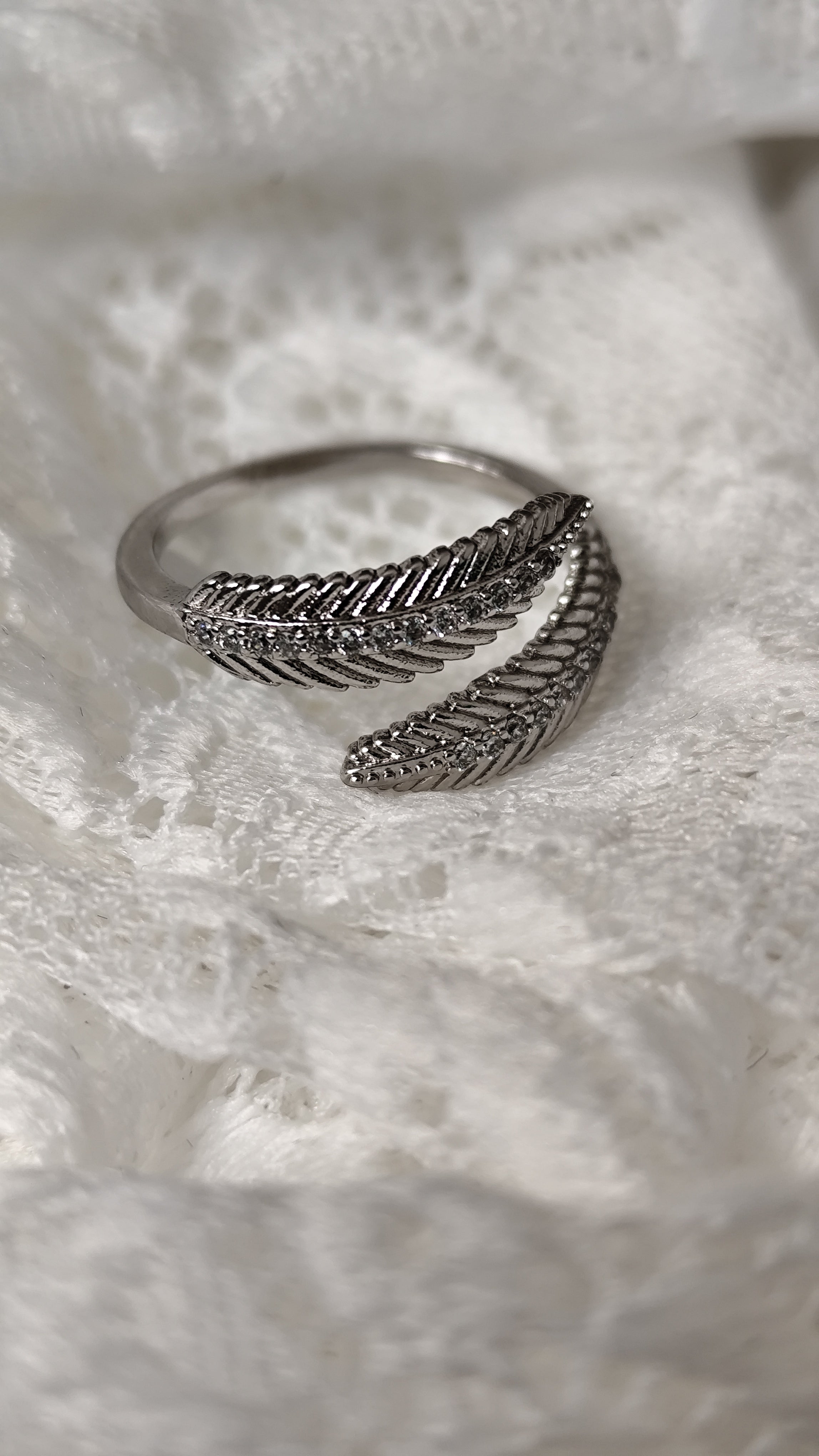 Onesize Leaf Ring
