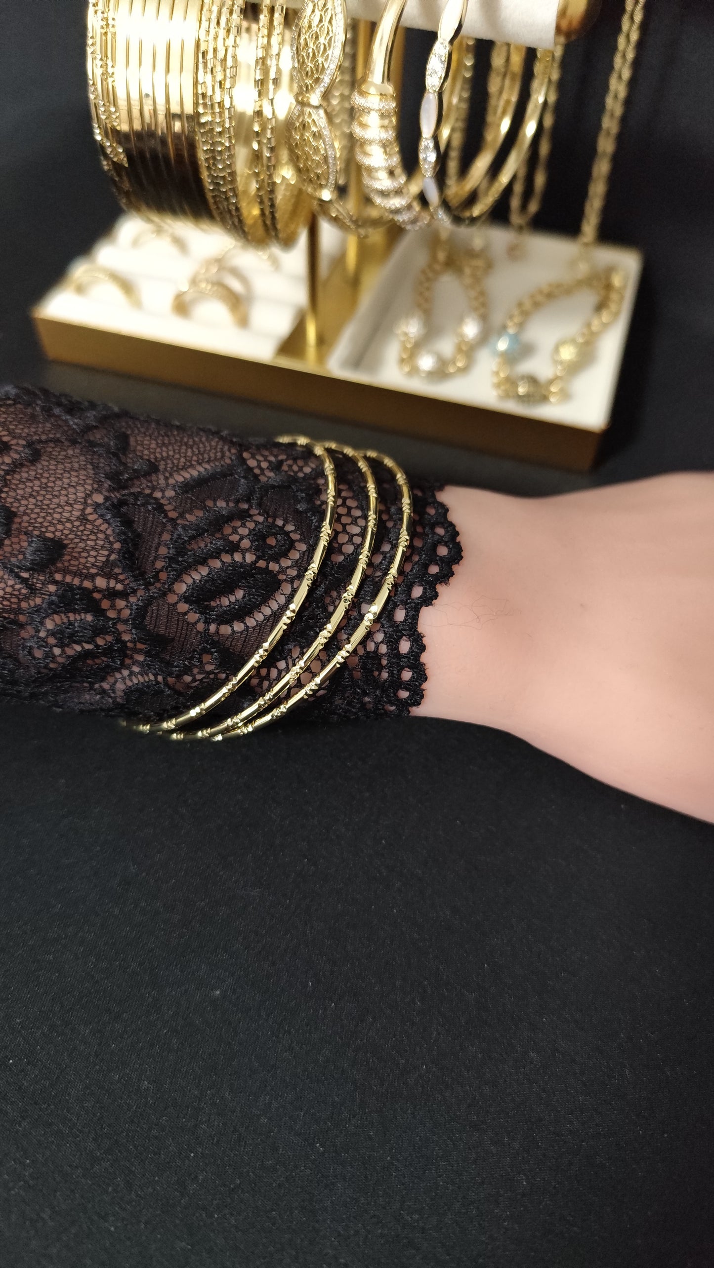 Patterned Ajda Bangles