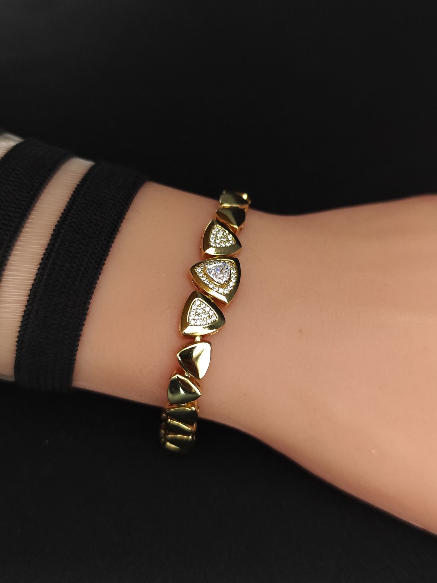 Triangel Bracelet