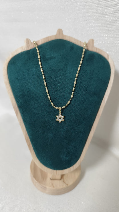 Nil Necklace