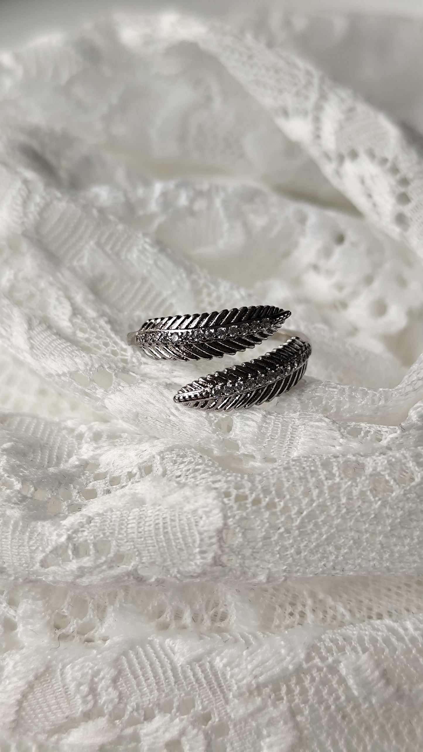 Onesize Leaf Ring