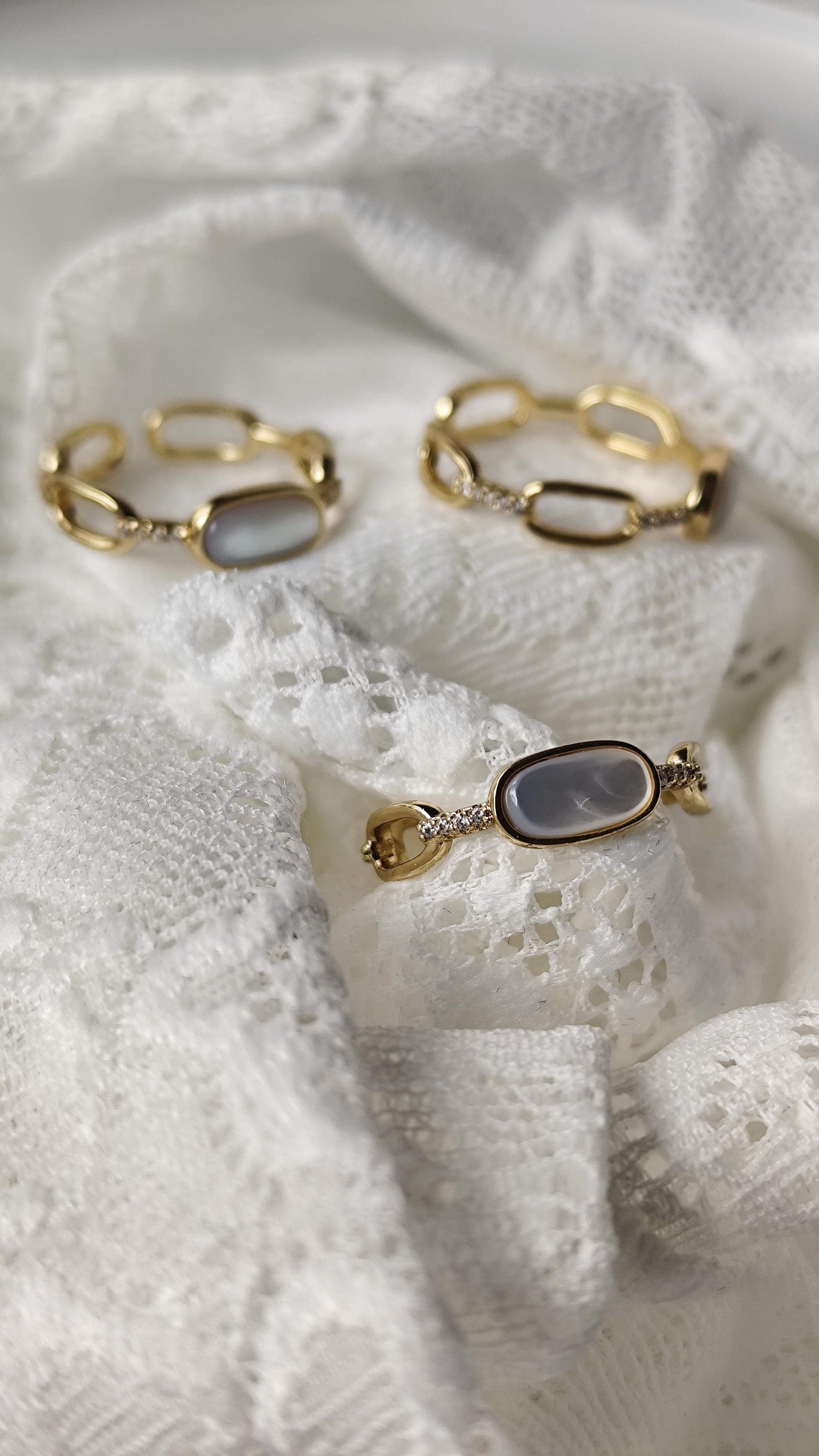 Onesize White Stone Ring