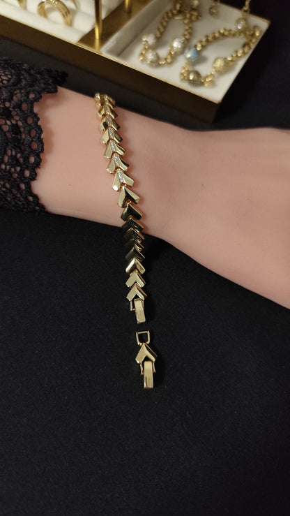 Arrow Bracelet