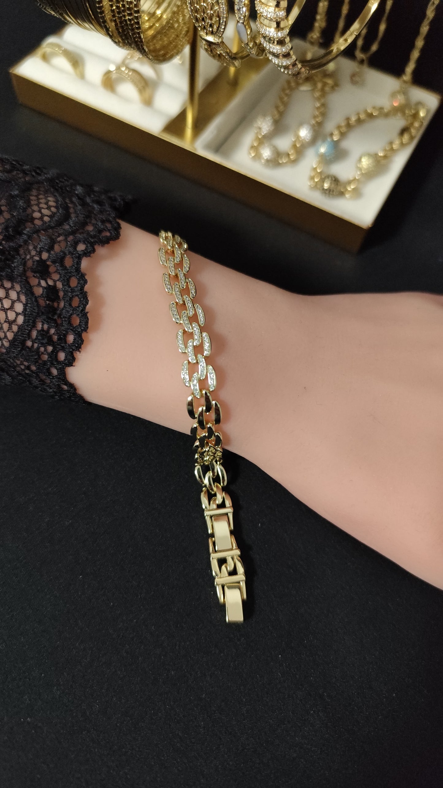 Dinara Bracelet
