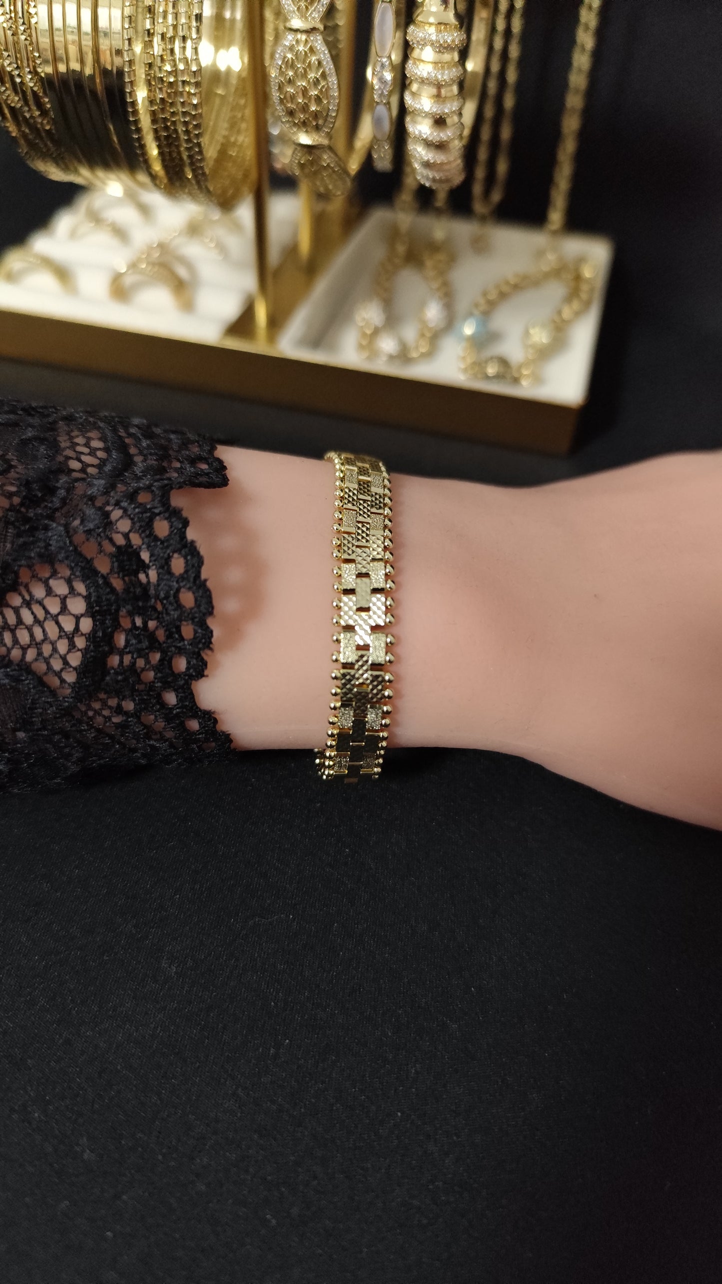 Elegant Bracelet