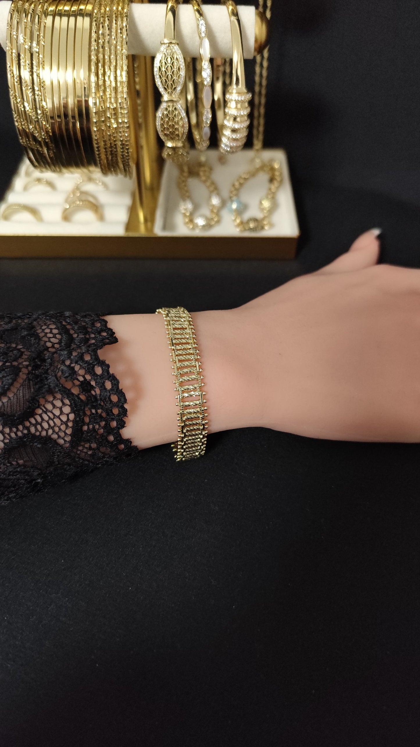 Lily Bracelet