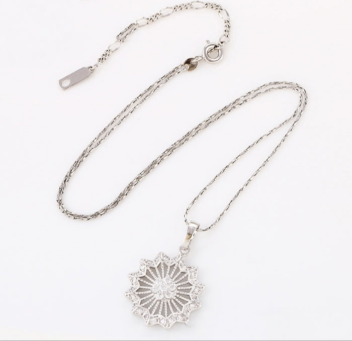 Emy Pendant
